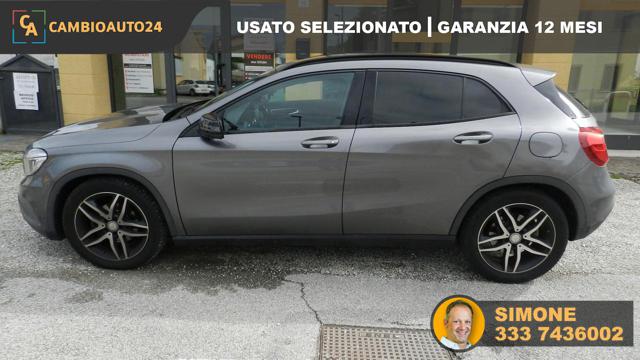 MERCEDES-BENZ GLA 200 d Automatic Sport Immagine 4