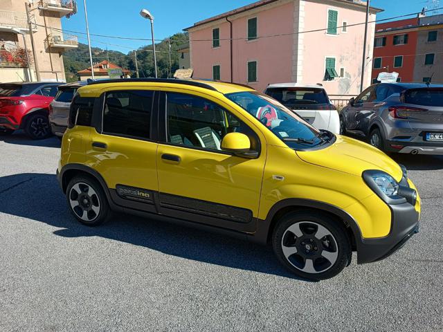 FIAT Panda 1.0 Hybrid Pandina - SOLO 2400 KM - COME NUOVA Immagine 2