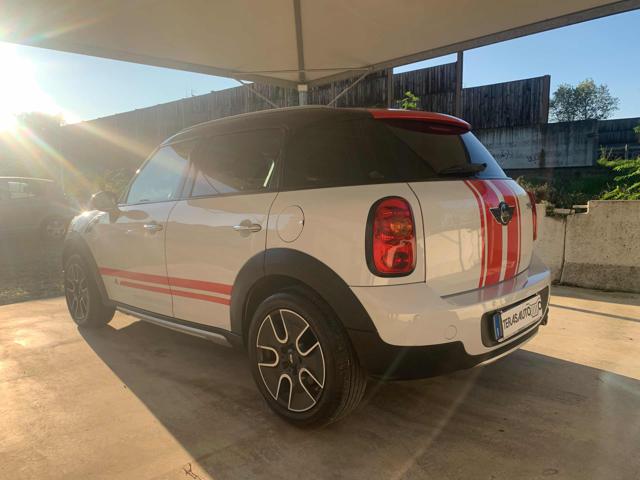 MINI Countryman Mini Cooper D Countryman ALL4 EURO 6 4x4 Immagine 4