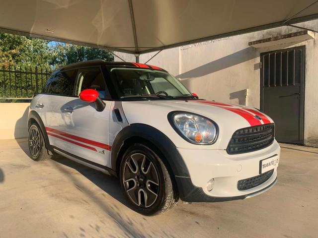 MINI Countryman Mini Cooper D Countryman ALL4 EURO 6 4x4 Immagine 2