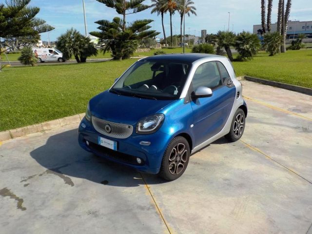 SMART ForTwo 70 1.0 Passion Immagine 1