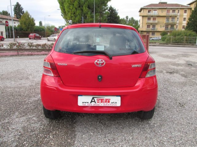 TOYOTA Yaris 1.0 3p. - OK NEOPATENTATI - "VEICOLO PRONTO USO" Immagine 3