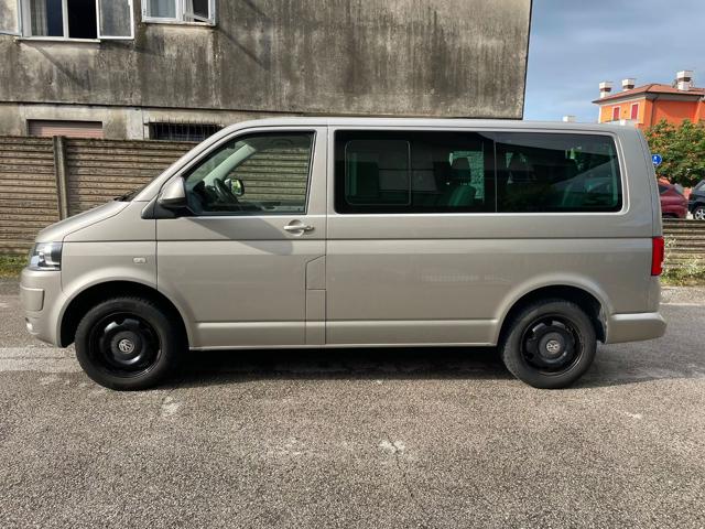 VOLKSWAGEN Multivan 2.0 TDI 180CV 4X4 CARAVELLE 8 POSTI Immagine 1