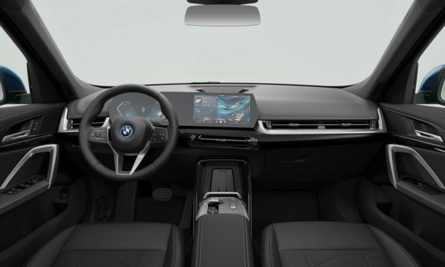 BMW iX1 eDrive 20 Limited Edition Immagine 3