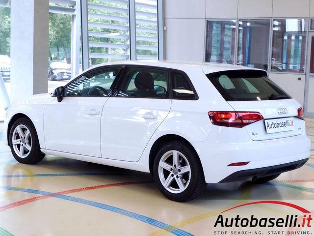 AUDI A3 SPORTBACK 1.6TDI 116CV 5PORTE, FARI XENON PLUS LED Immagine 3