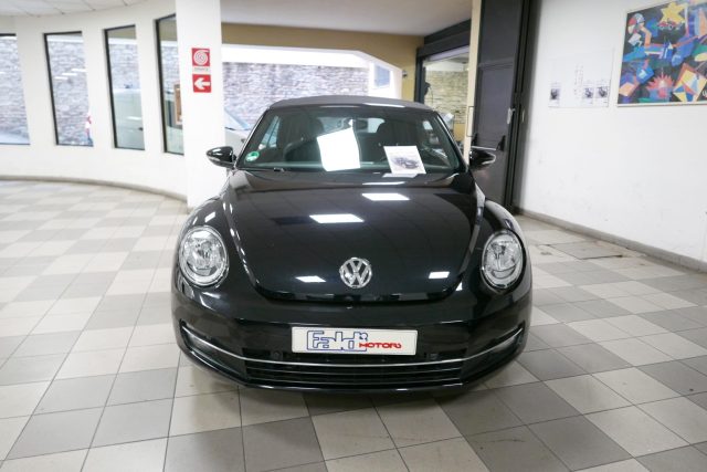 VOLKSWAGEN Maggiolino Cabrio 1.2 TSI Design BlueMotion Technology Immagine 1