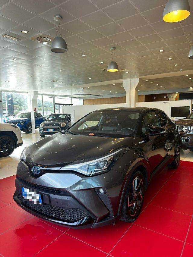 TOYOTA C-HR 2.0 Hybrid E-CVT Style Immagine 0