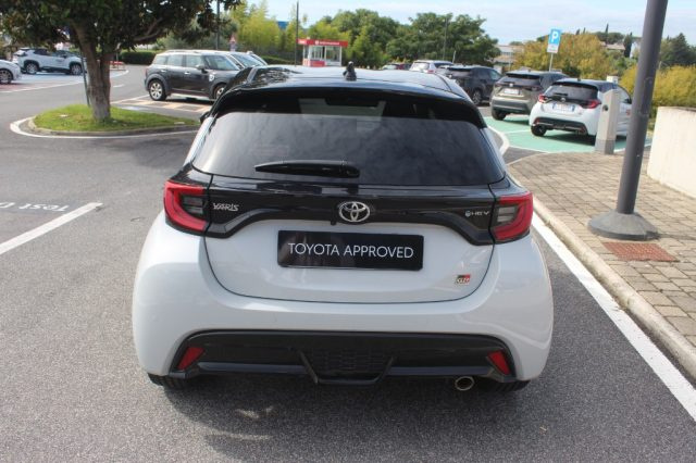 TOYOTA Yaris 1.5 130 Hybrid 5 porte GR Sport Immagine 3