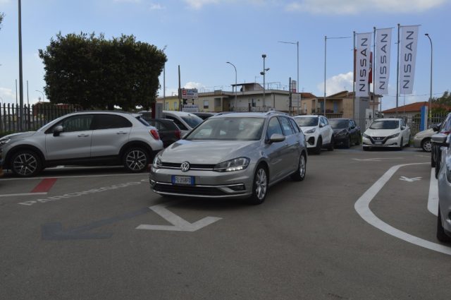 VOLKSWAGEN Golf Variant 1.6 TDI Business BlueMotion Technology Immagine 2