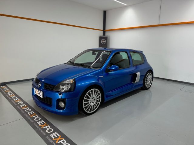 RENAULT Clio 2.0 16V cat 3 porte Renault Sport Immagine 2