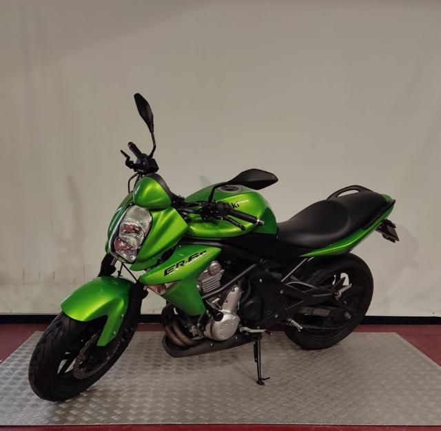 KAWASAKI ER-6N 2008 Immagine 1