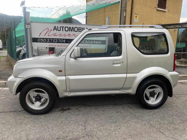 SUZUKI Jimny Benzina 2004 usata