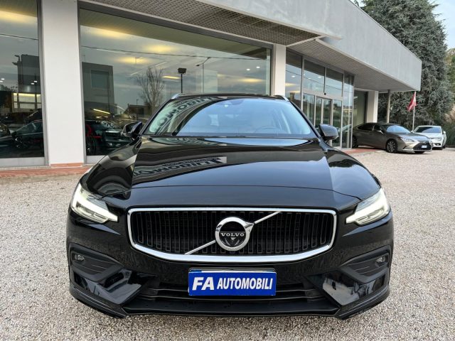 VOLVO V60 B4 (d) Geartronic Momentum Business Pro Immagine 2