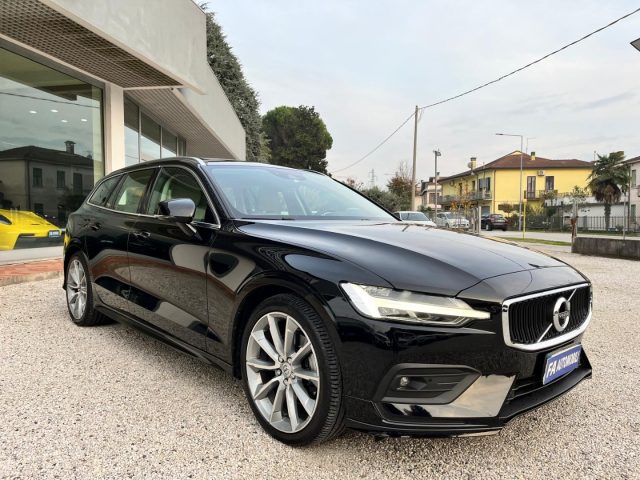 VOLVO V60 B4 (d) Geartronic Momentum Business Pro Immagine 3