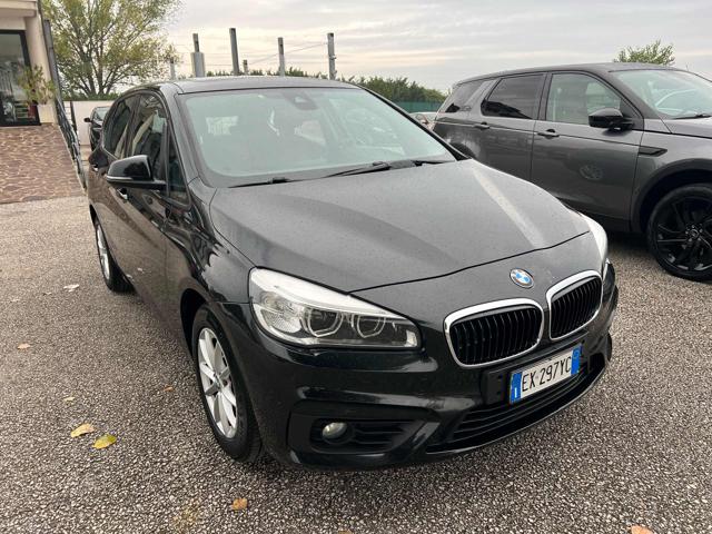 BMW 220 d xDrive Active Tourer Advantage aut. Immagine 1