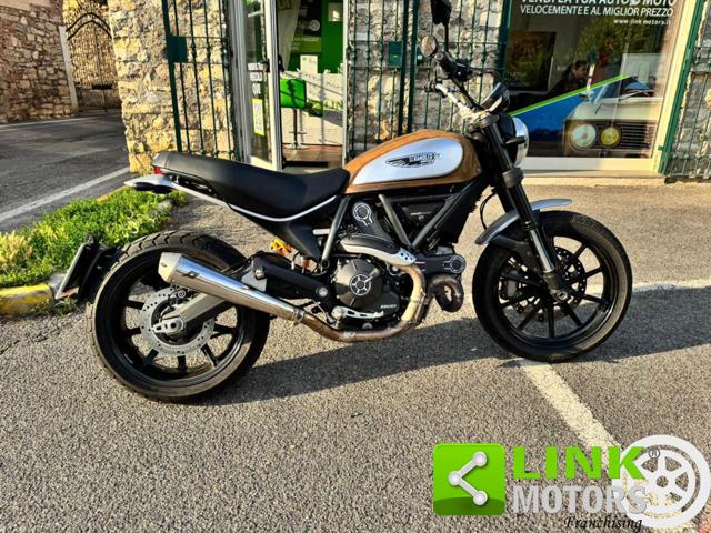 DUCATI Scrambler 800 ICON Immagine 2