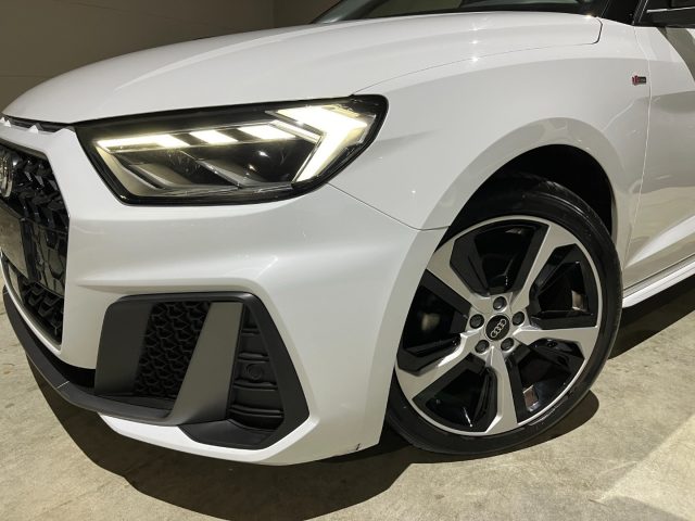 AUDI A1 SPB 30TFSI Stronic S line F.LED/CarPlay/"17 Sline Immagine 3