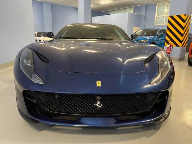 FERRARI 812 Superfast Immagine 4