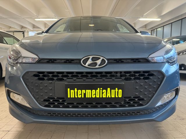 HYUNDAI i20 1.1 CRDi 12V Go! Plus NEOPATENTATI Immagine 1