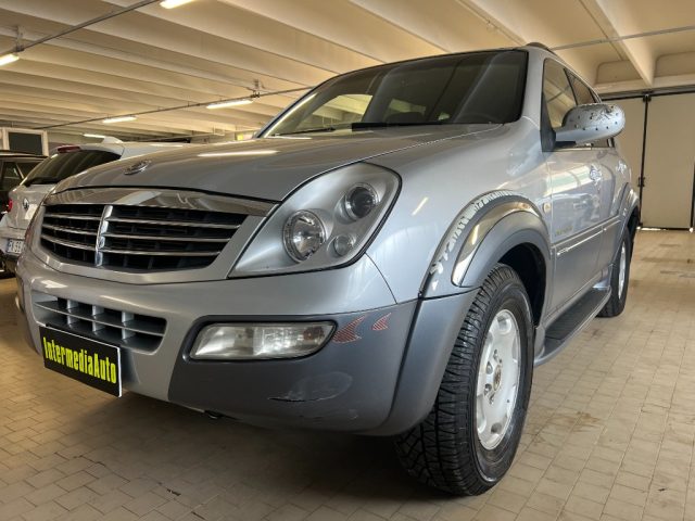 SSANGYONG REXTON 2.7 XDi cat Premium 2 TOD Immagine 3