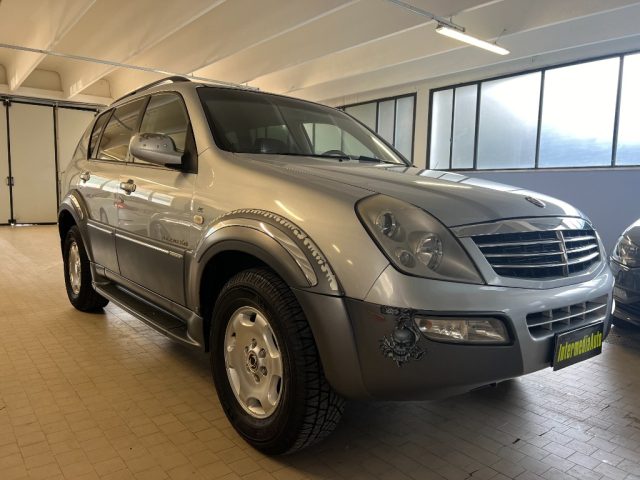 SSANGYONG REXTON 2.7 XDi cat Premium 2 TOD Immagine 1