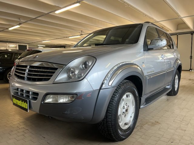 SSANGYONG REXTON 2.7 XDi cat Premium 2 TOD Immagine 2