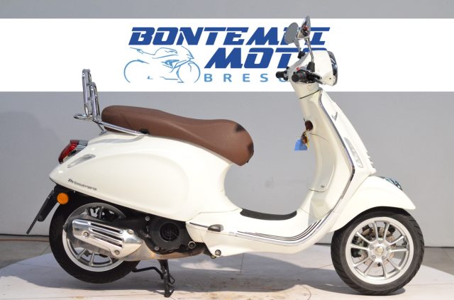 VESPA Primavera 125 2023 - PATENTE A1/B Immagine 0