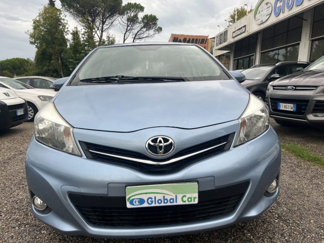 TOYOTA Yaris 1.0 5 porte Immagine 1