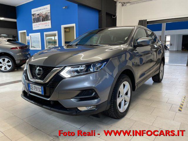 NISSAN Qashqai 1.3 DIG-T 140 CV Business Immagine 1