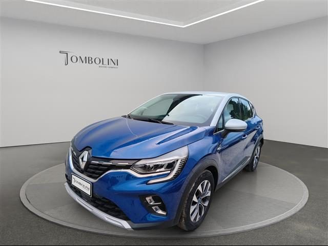 RENAULT Captur 1.6 E-Tech phev Intens 160cv auto Immagine 1