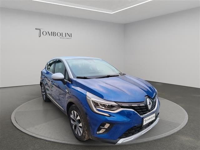 RENAULT Captur 1.6 E-Tech phev Intens 160cv auto Immagine 2