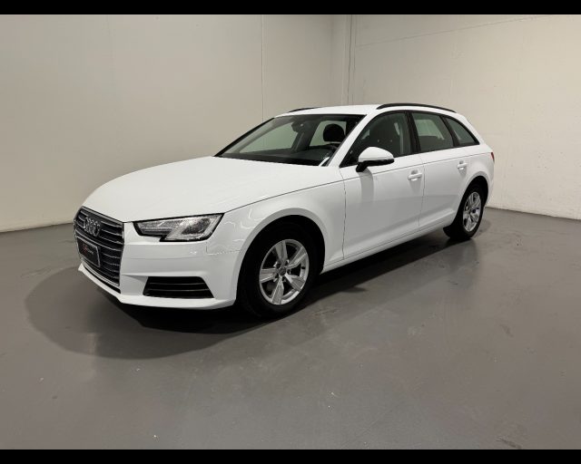 AUDI A4 AVANT 2.0 TDI BUSINESS Immagine 0