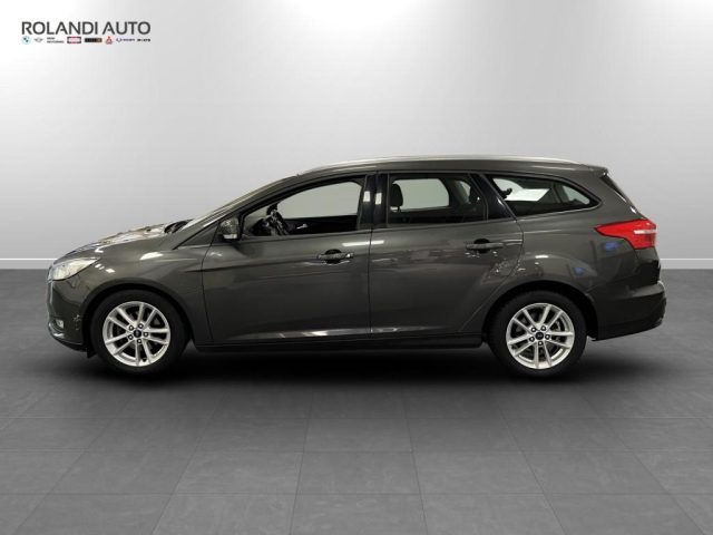 FORD Focus SW 1.5 tdci Business s&s 120cv powershift Immagine 3