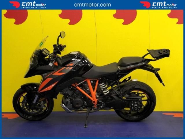 KTM 1290 Super Duke GT Garantita e Finanziabile Immagine 3