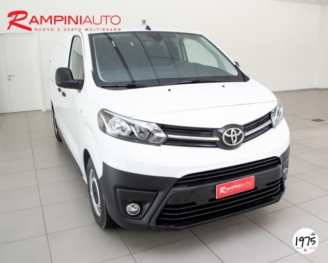 TOYOTA Proace Medium Comfort 1.5D 120CV Km 0 Pronta Consegna Immagine 2