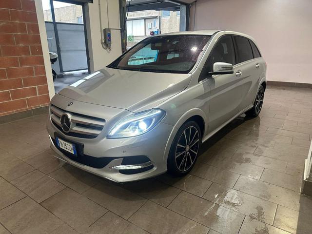 MERCEDES-BENZ B 250 e Sport Immagine 0