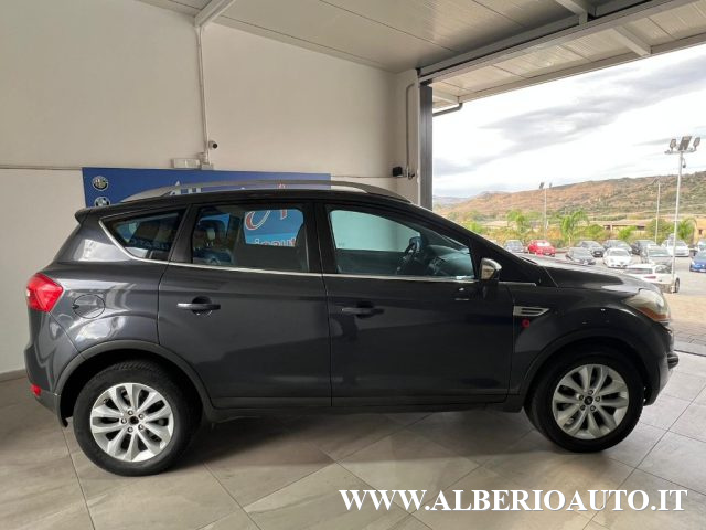 FORD Kuga 2.0 TDCi 136 CV 4WD Titanium DPF Immagine 3