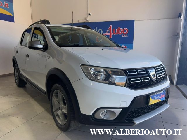 DACIA Sandero Stepway 1.5 dCi 8V 90CV Start&Stop Immagine 1