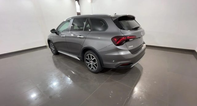 FIAT Tipo 1.6 Mjt S&S 5 porte Cross Immagine 2