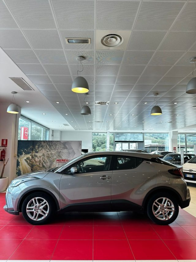 TOYOTA C-HR 1.8 Hybrid E-CVT Business Immagine 1