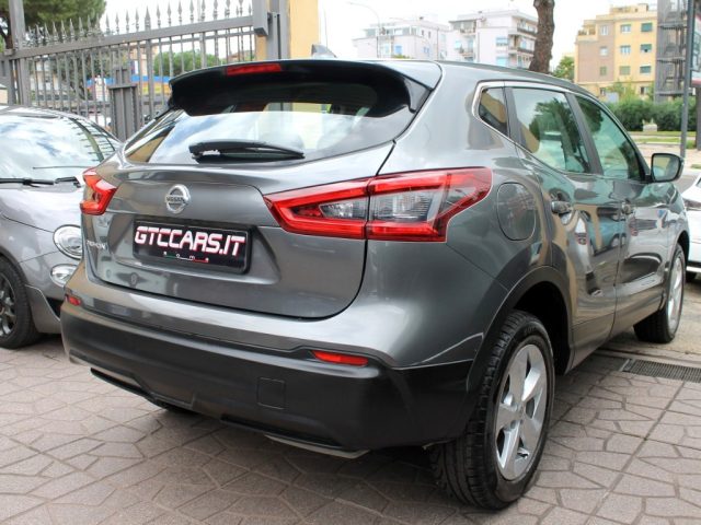 NISSAN Qashqai 1.7dci150Cv 4wd ?34000Km? UNIPRO IVA DEDUCIB Immagine 4