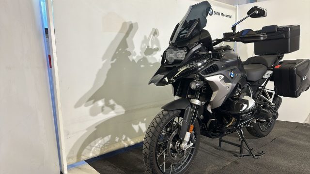 BMW R 1250 GS ULTIMATE EDITION Immagine 3