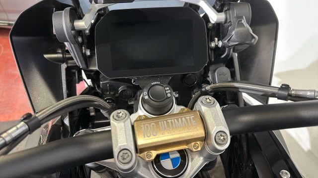 BMW R 1250 GS ULTIMATE EDITION Immagine 2