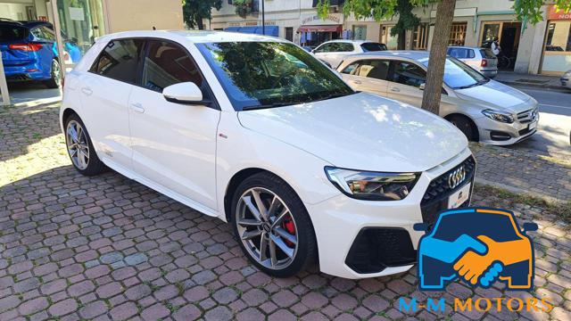 AUDI A1 SPB 40 TFSI S tronic S line edition Immagine 4