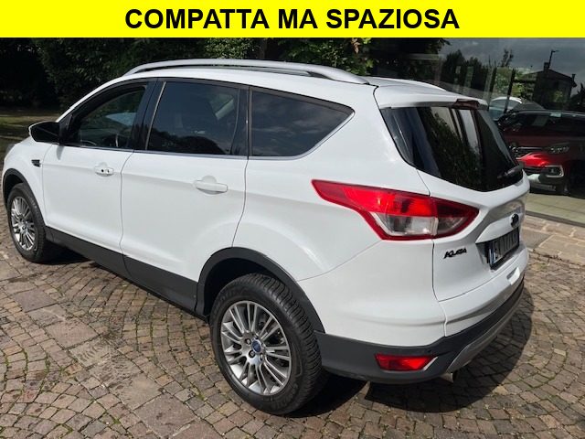 FORD Kuga 2.0 TDCI 140 CV 4WD Powershift Immagine 3