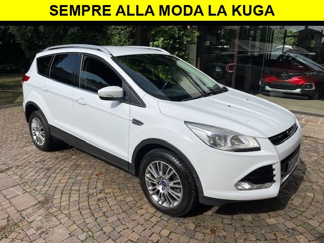 FORD Kuga 2.0 TDCI 140 CV 4WD Powershift Immagine 2