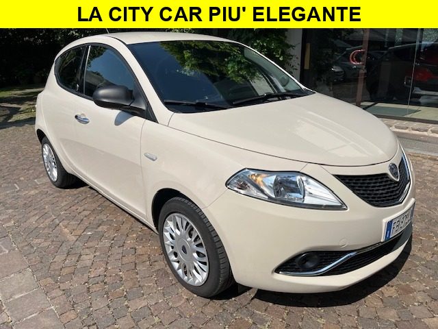 LANCIA Ypsilon 1.2 GPL Neopatentati Immagine 2