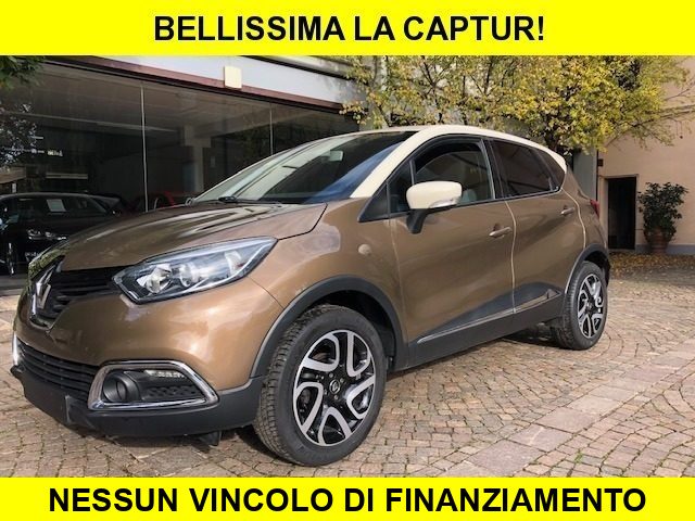 RENAULT Captur TCe 90 CV Intense Euro6 Immagine 0