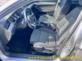 VOLKSWAGEN Passat Variant 2.0 TDI SCR EVO DSG Business