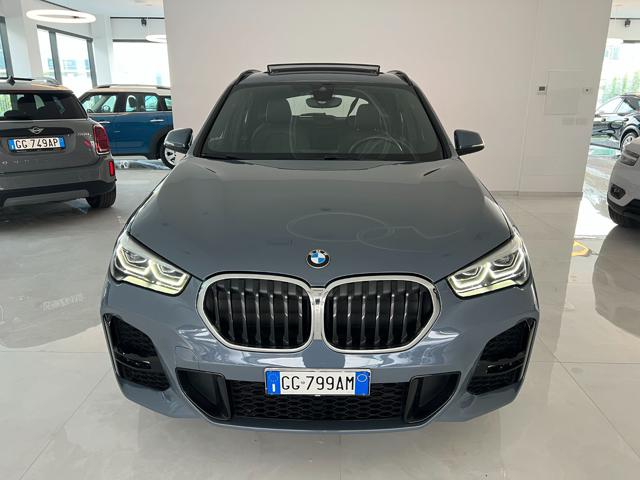 BMW X1 sDrive18i Msport tetto panor. Immagine 1